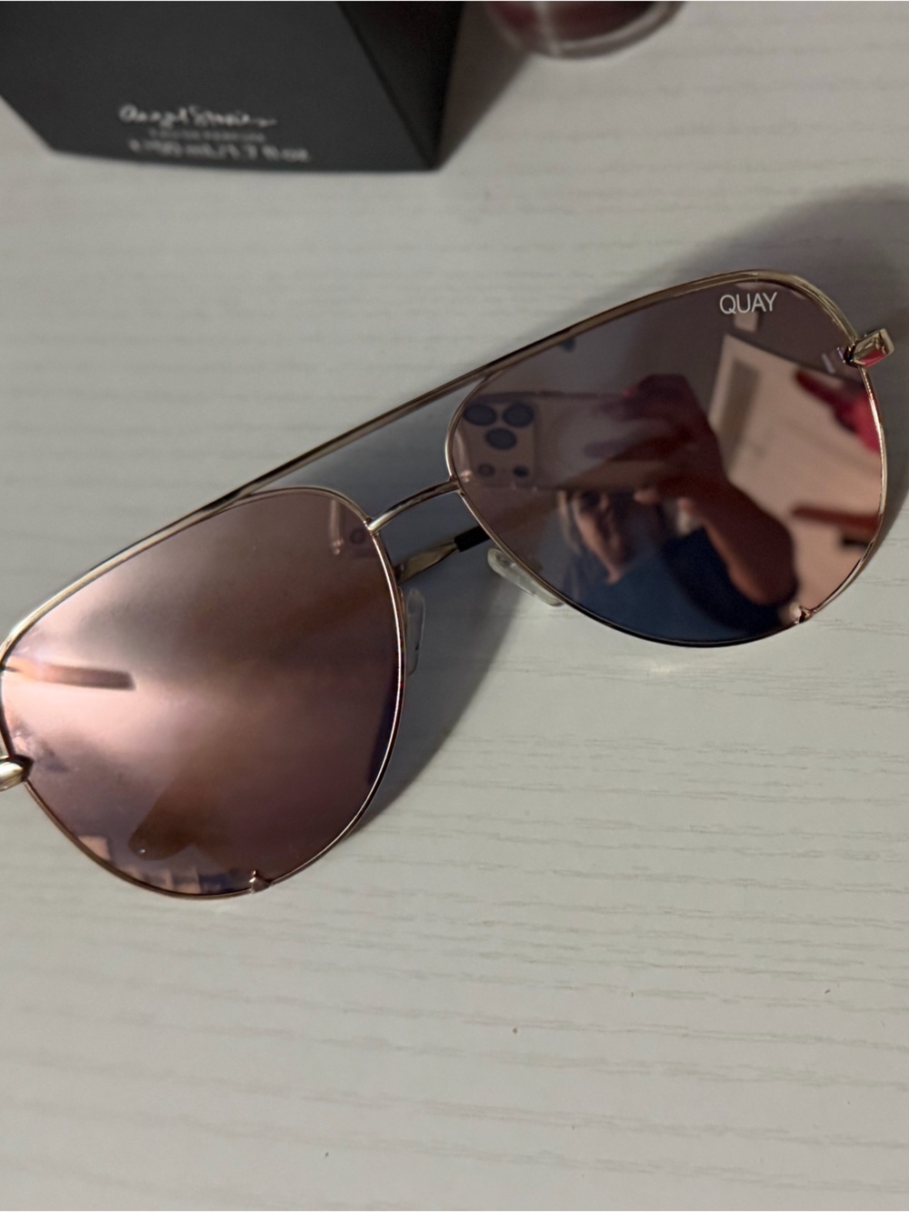 Quay Australia Gold Frame Rose Pink Mirrored Aviator Sunglasses good condition